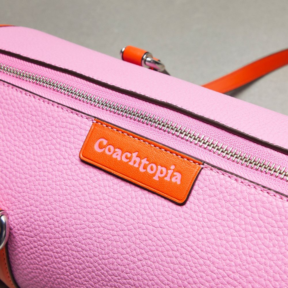 Coach Barrel Bag In Pebbled Coachtopia Leather Naranjas | COH864975