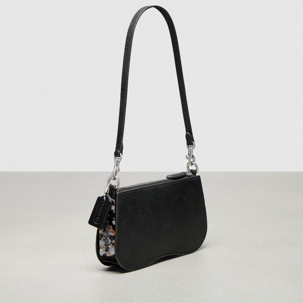 Coach Wavy Baguette Bag In Pebbled Coachtopia Leather Negras | COH864944