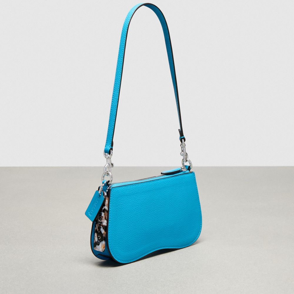 Coach Wavy Baguette Bag In Pebbled Coachtopia Leather Azules | COH864772